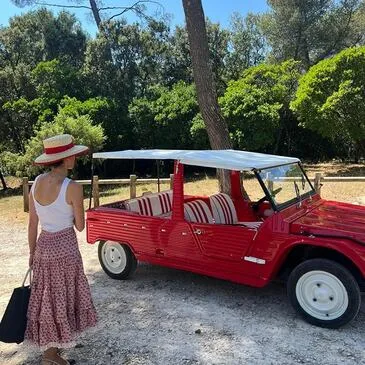 Balade en Méhari Electrique entre Garrigue et Pont du Gard