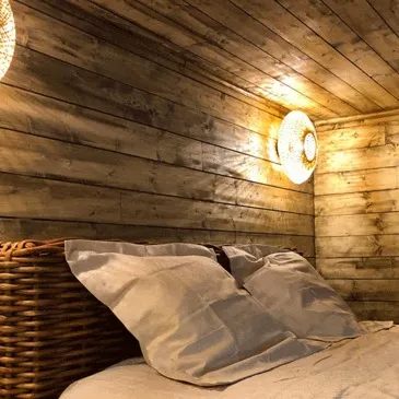 Cabane avec Spa Privatif à Jayac au Coeur du Périgord Noir