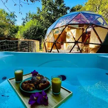 Nuit en Dôme avec Jacuzzi Privatif près de Disney