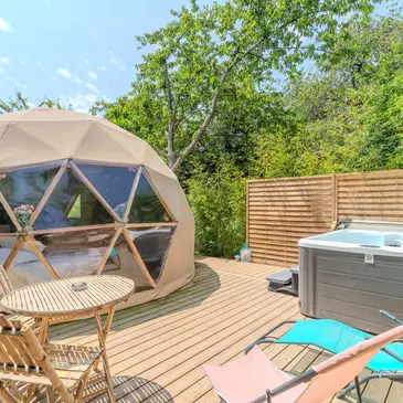 Nuit en Dôme avec Jacuzzi Privatif près de Disney