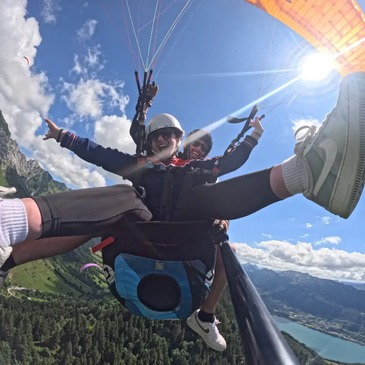 Baptême en Parapente au Col de la Forclaz - Le Lac d'Annecy