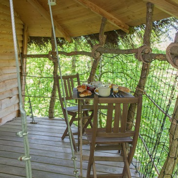 Cabane dans les Arbres à Savigny près de Saint-Lô