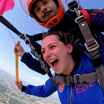 Saut en Parachute à Dinan
