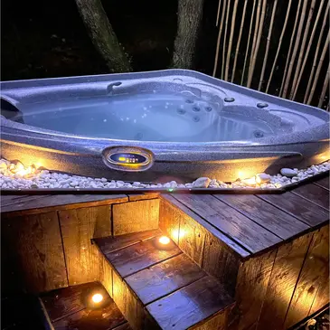 Cabane dans les Arbres avec Spa près du Bassin d'Arcachon