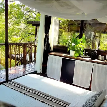 Cabane dans les Arbres avec Spa près du Bassin d'Arcachon