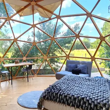 Dôme avec Spa à Bérig-Vintrange près de Metz