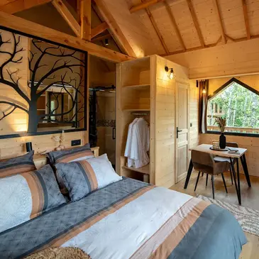 Cabane dans les Arbres avec Spa près de Cahors