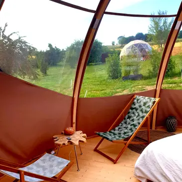 Nuit en Bulle avec Spa à Auriac-sur-Vendinelle