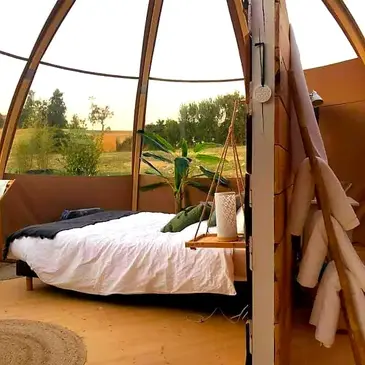 Nuit en Bulle avec Spa à Auriac-sur-Vendinelle