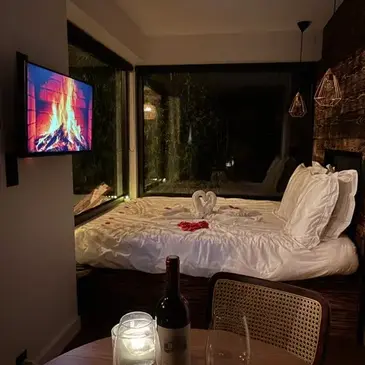 Nuit en Lodge avec Bain Nordique à Montcresson