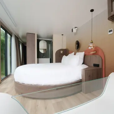 Nuit Insolite en House Boat à Poissy