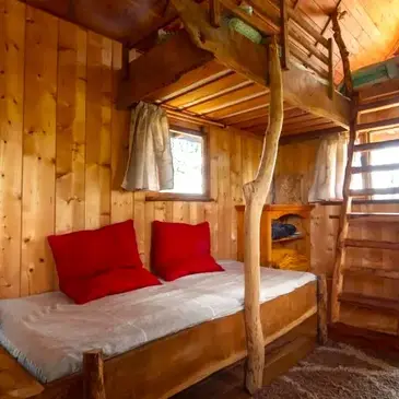 Nuit en Cabane dans les Arbres au Cœur de l'Armagnac