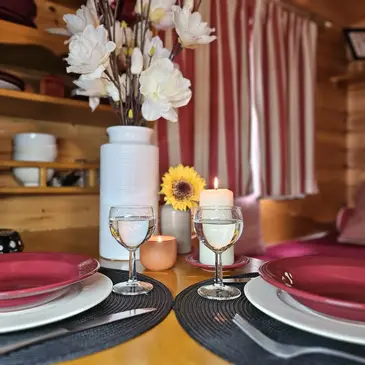 Nuit en Roulotte avec Bain Nordique à Padirac