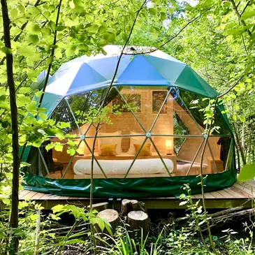 Nuit en Dôme près de Saint-Emilion