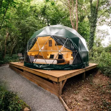 Nuit en Dôme près de Saint-Emilion