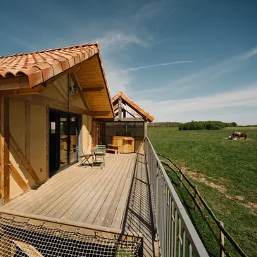 Cabane sur Pilotis avec Bain Nordique à Bernadets-Dessus