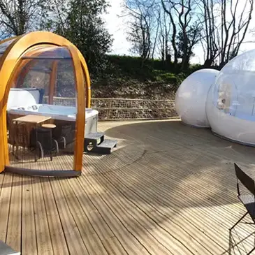 Nuit en Bulle avec Jacuzzi Privatif à Bonnemaison