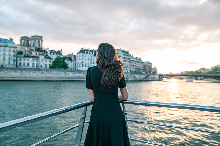 Croisière sur la Seine avec champagne