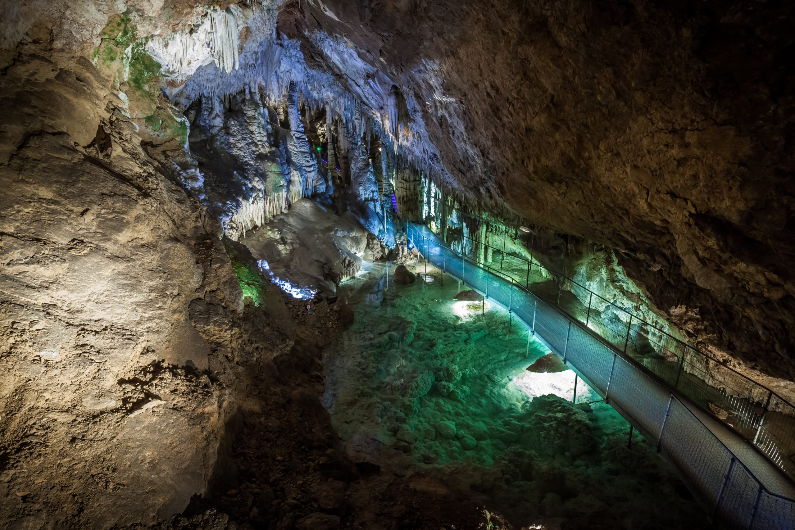 Grotte des Grandes canalettes