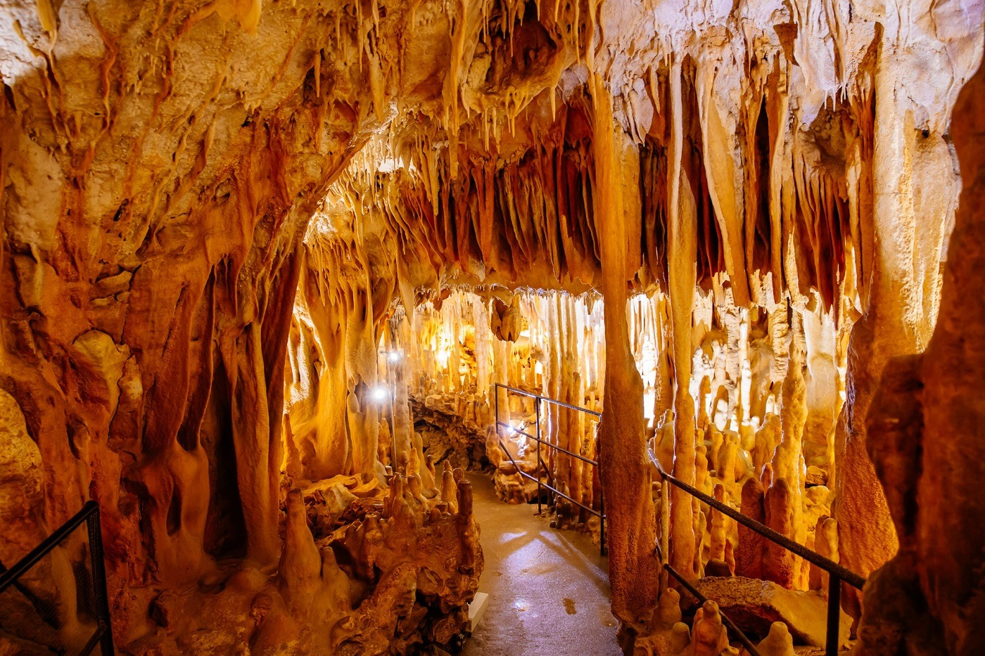 Grotte préhistorique de Villars