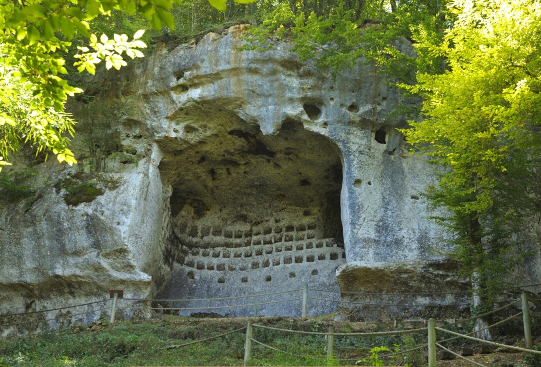 Le Conquil - Site troglodytique