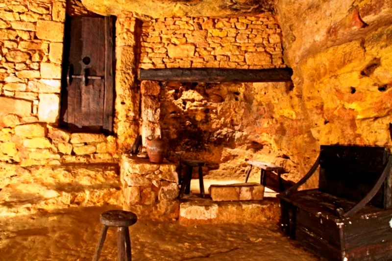 Les Troglos de Belvès