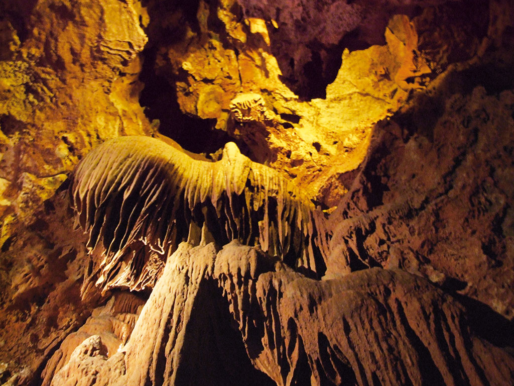 Grotte Saint Cézaire