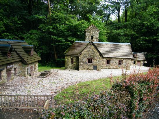 Le Village enchanté