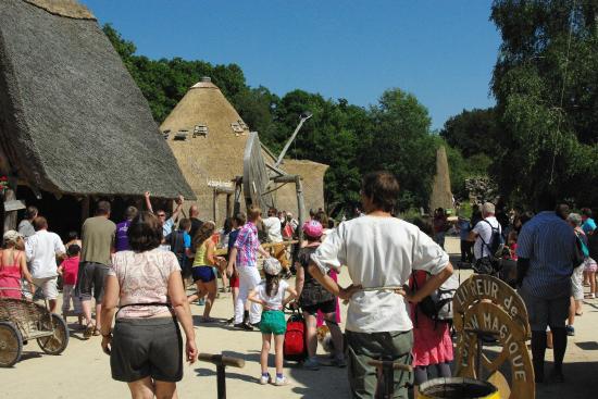 Le Village Gaulois Parc du Radôme