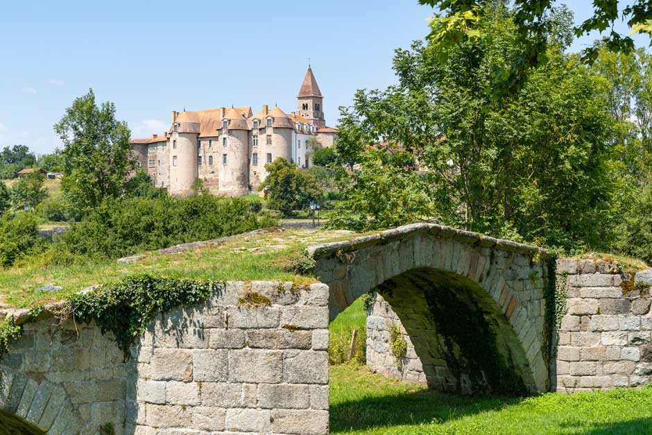 Prieuré de Pommiers-en-Forez
