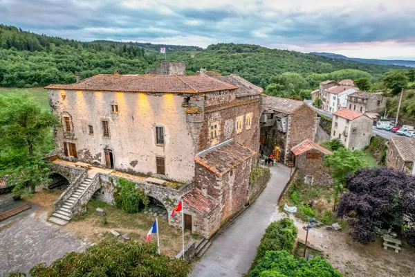 Le Château de Latour-sur-Sorgues