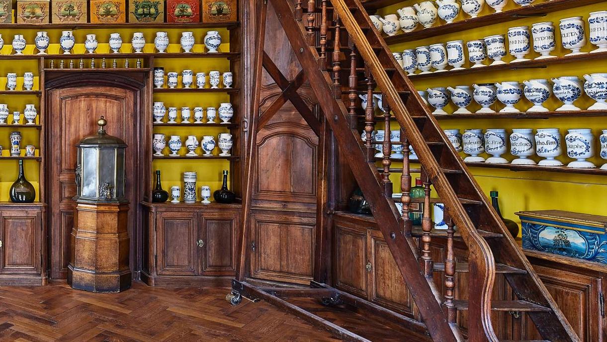 apothicairerie de l'hôtel-Dieu-le-Comte