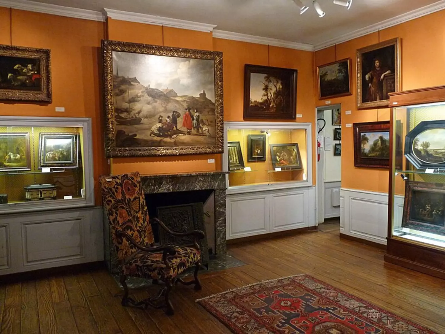 Musée Charles-de-Bruyères