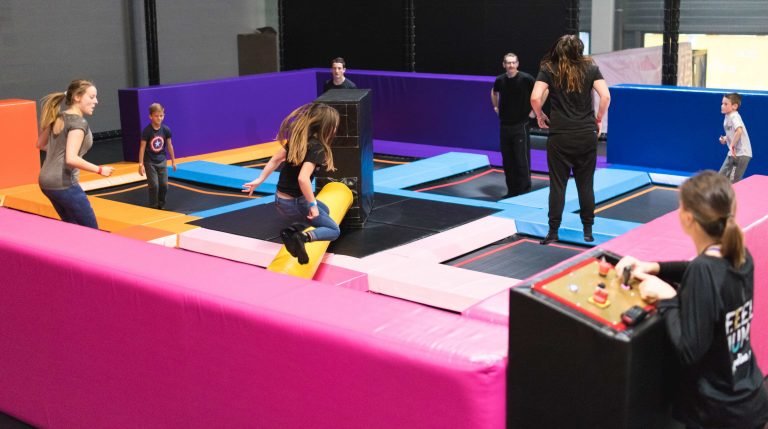 Trampoline Park Valence