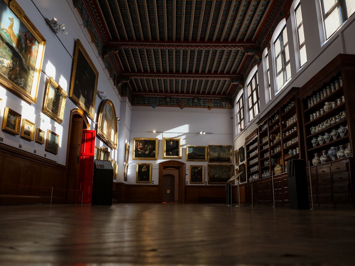 Palais-Musée des Archevêques, Palais Vieux