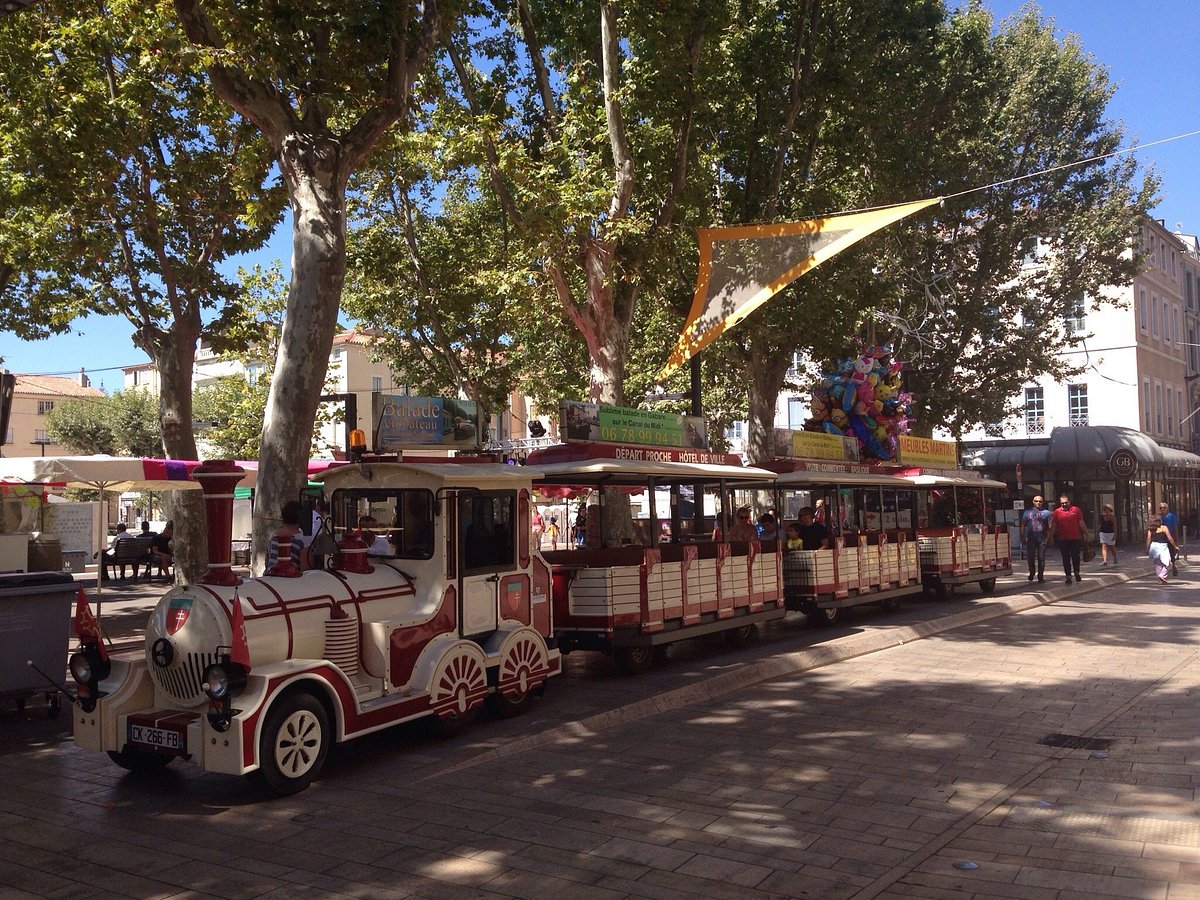 Petit train touristique de Narbonne