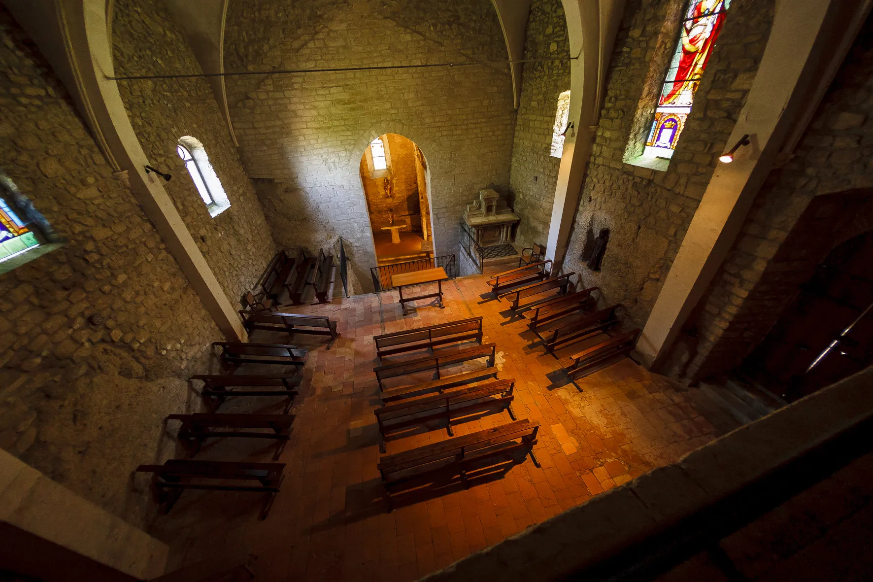 Église semi-rupestre Notre-Dame de Vals