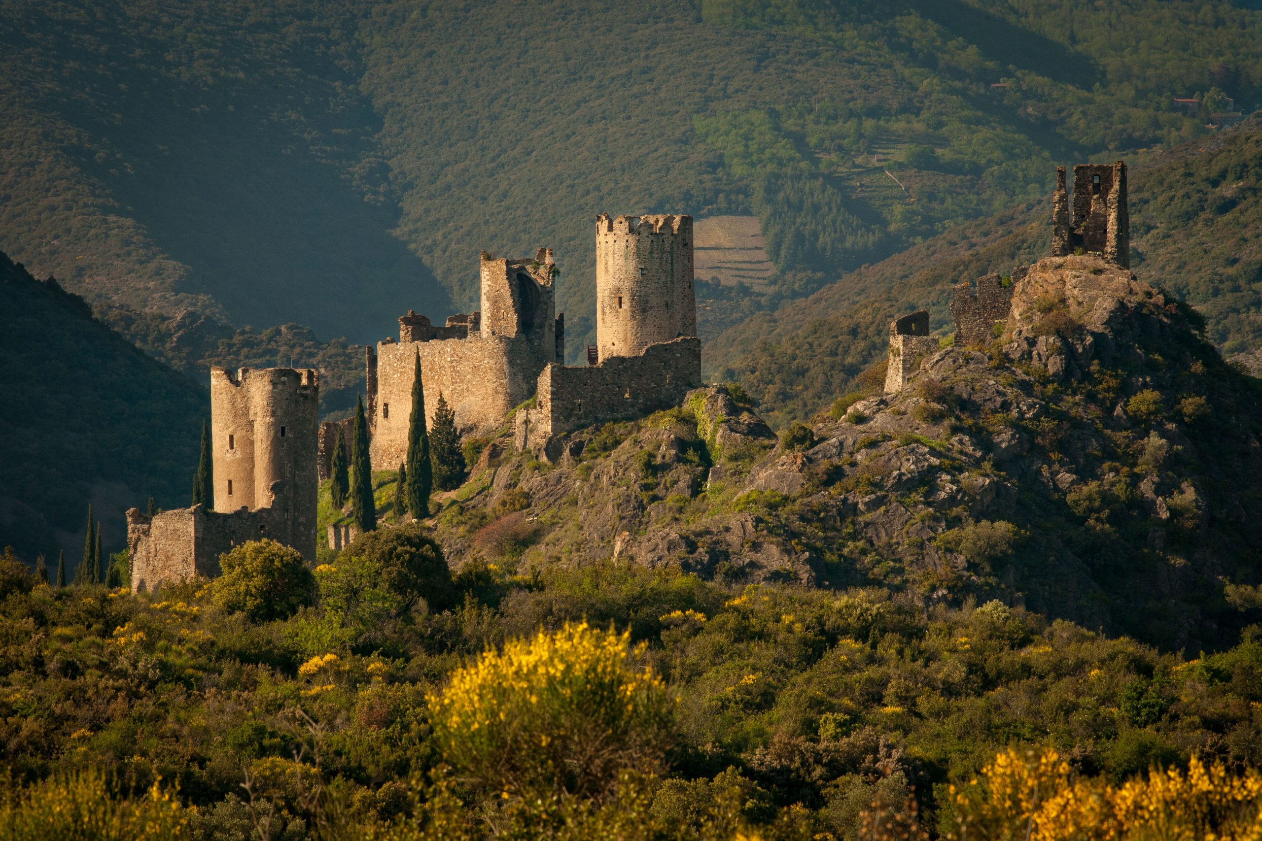 Les Quatre Châteaux de Lastours