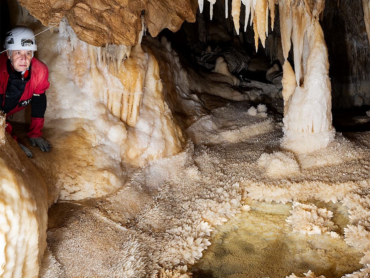 Grotte de l'Aguzou