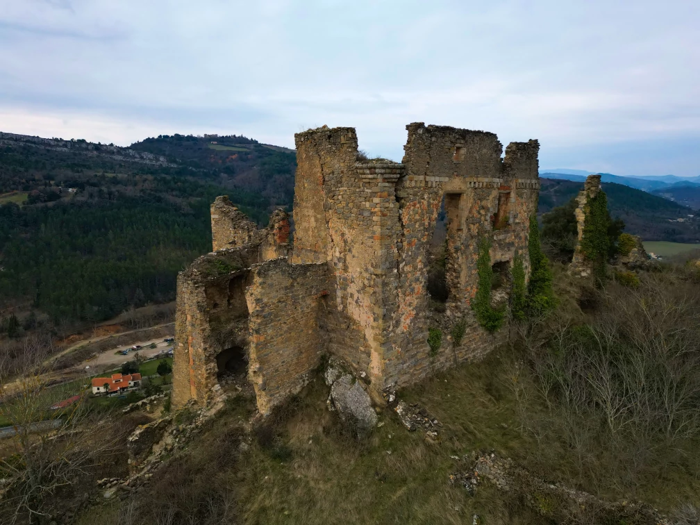 Château de Coustaussa