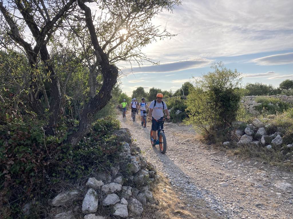 TROTTUP Leucate