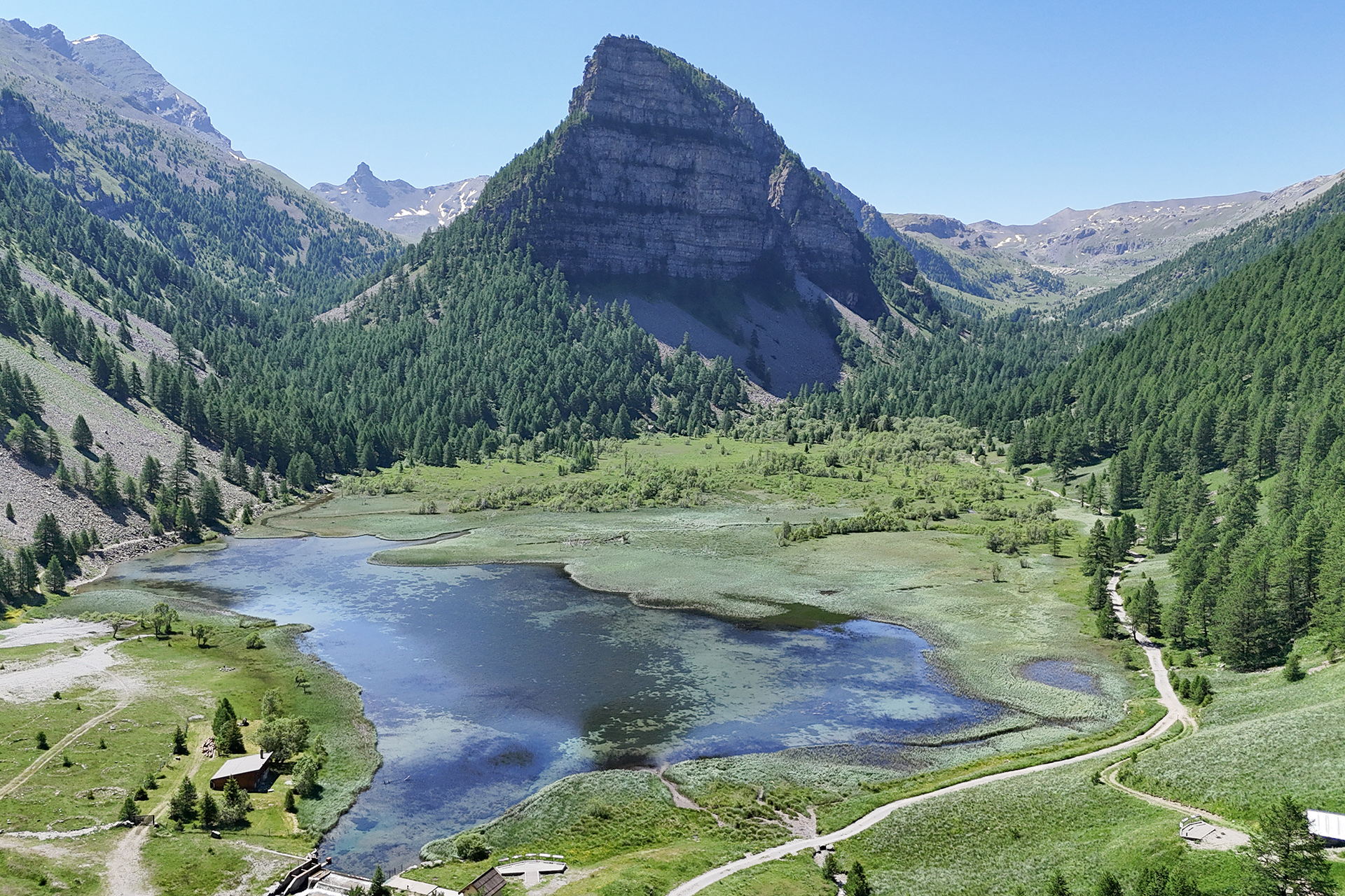 Tour du lac des Sagnes