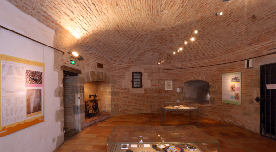 Le Castillet / Musée Casa Pairal