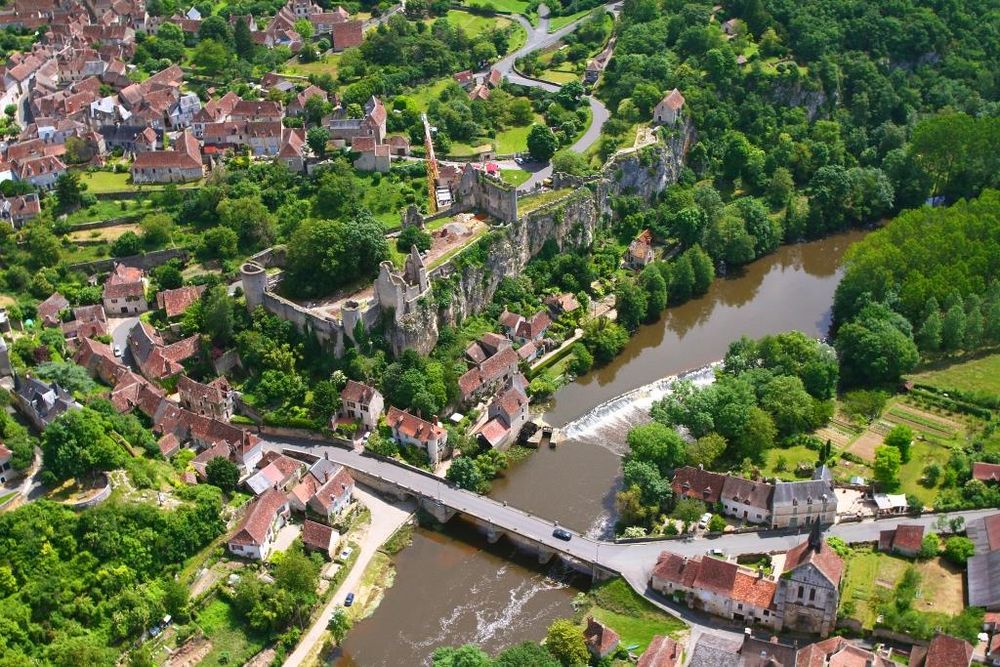 Angles-sur-l'Anglin - Les Plus beaux villages de France