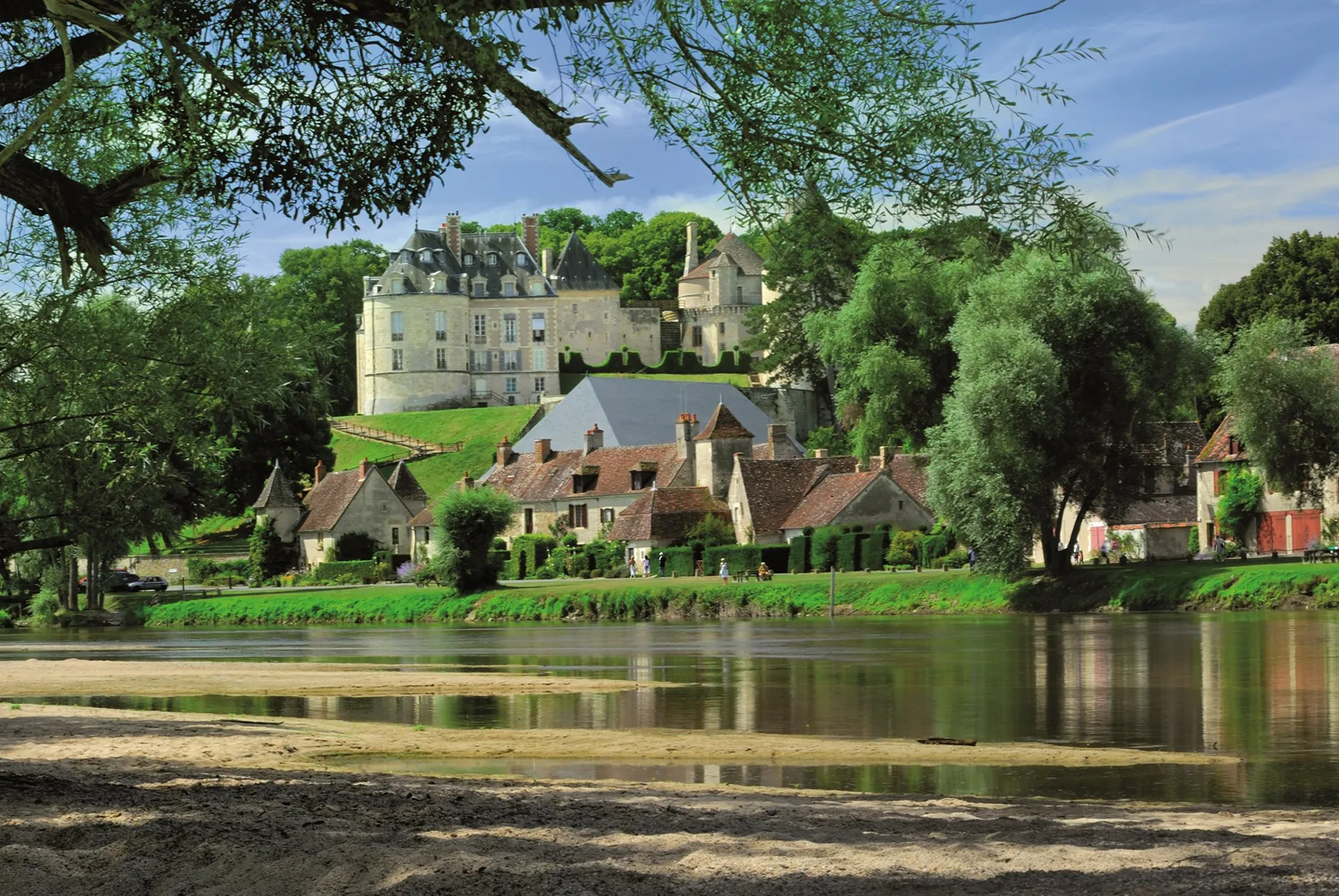 Apremont-sur-Allier - Les Plus beaux villages de France