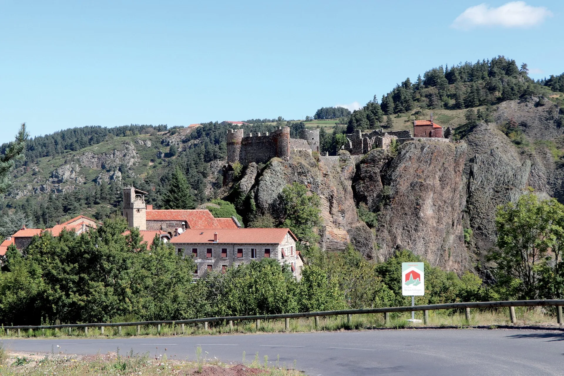 Arlempdes - Les Plus beaux villages de France