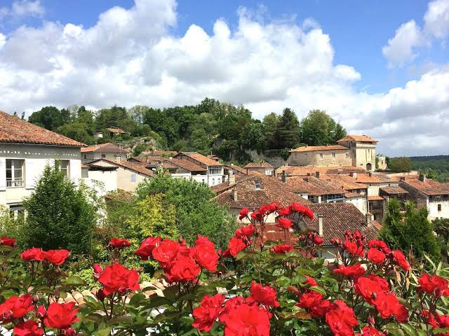 Aubeterre-sur-Dronne - Les Plus beaux villages de France