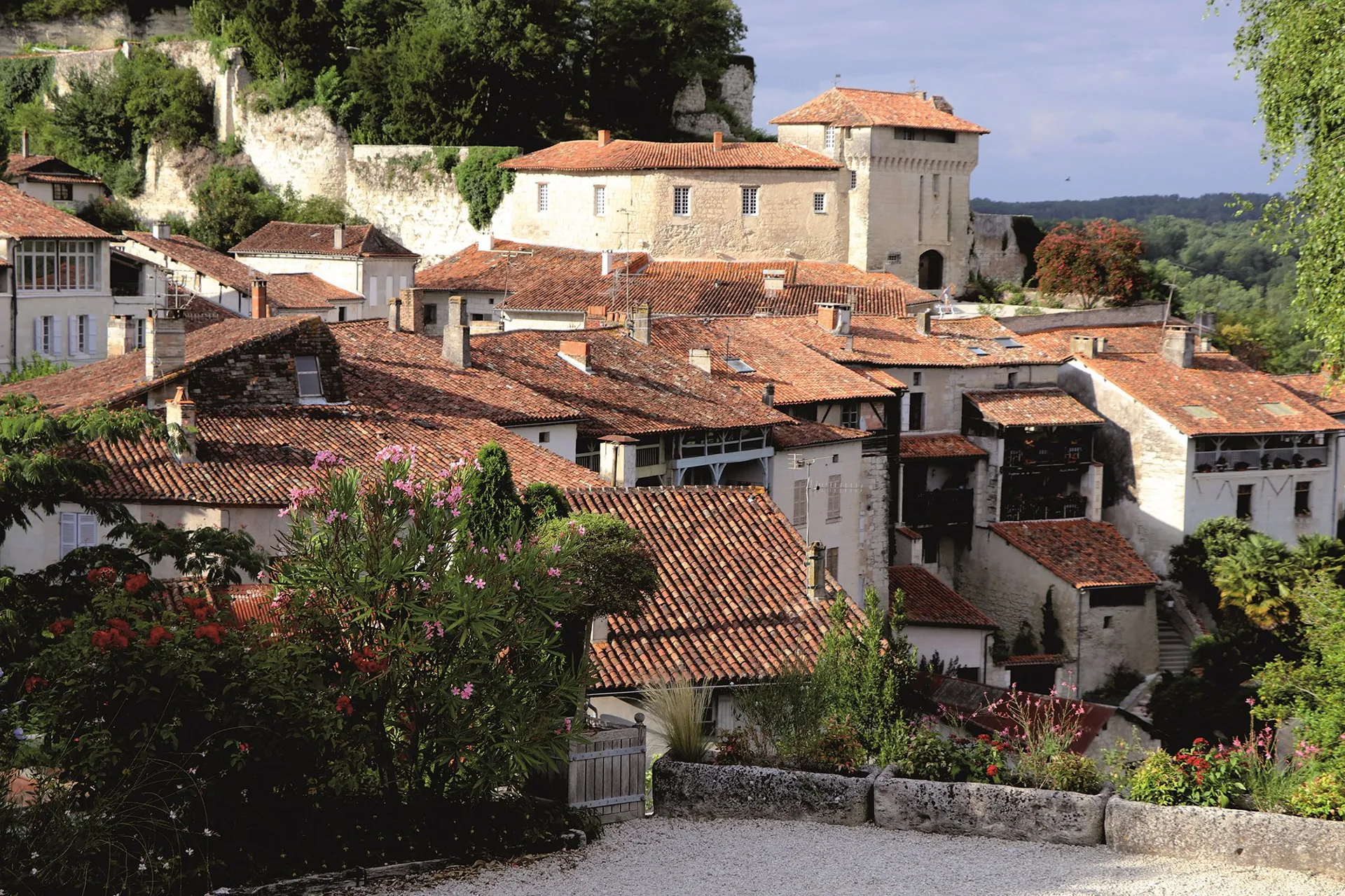 Aubeterre-sur-Dronne - Les Plus beaux villages de France