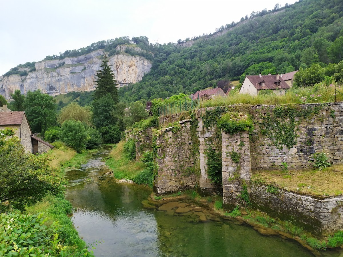 Baume-les-Messieurs - Les Plus beaux villages de France