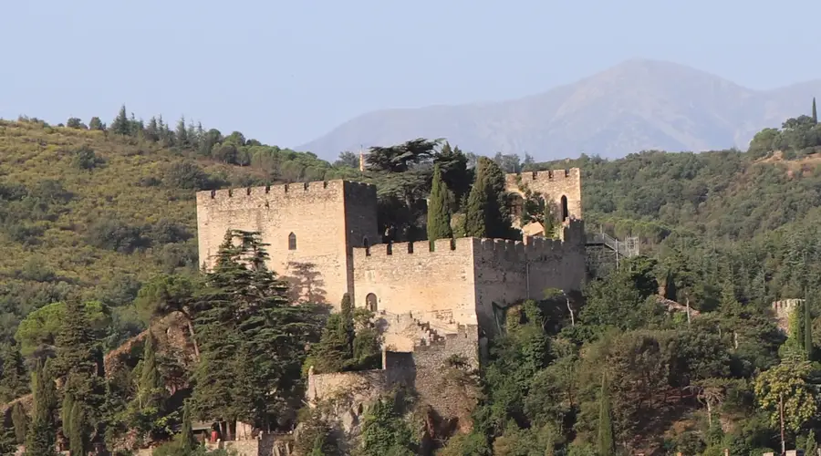 Castelnou - Les Plus beaux villages de France